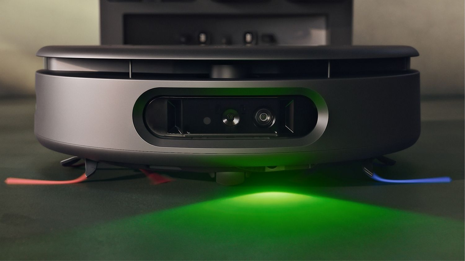 Dyson Spot+Scrub Ai robot vacuum and its docking station